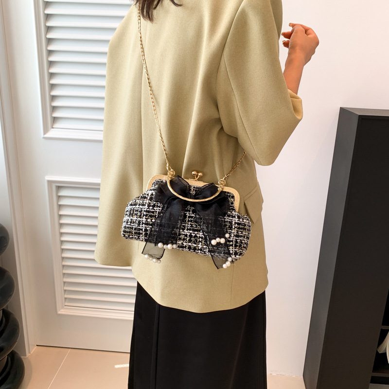 Women's New Fashionable Simple Beautiful Messenger Casual Trend Chain Shoulder Bag - Image 3