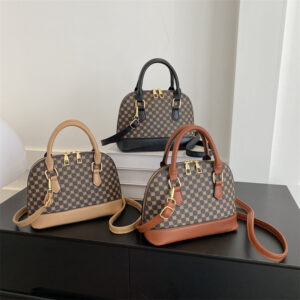 Fashionable Retro Color-blocking Handbag 2026 Summer New Trendy Casual Women’s Popular Shoulder Crossbody Bag